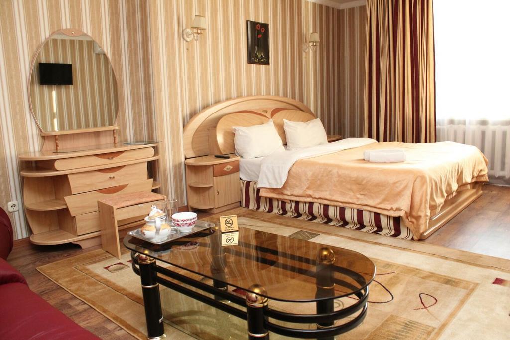 Zhassybi Hotel Astana Exterior foto